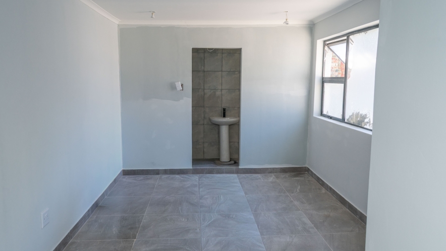 3 Bedroom Property for Sale in Kabega Park Eastern Cape